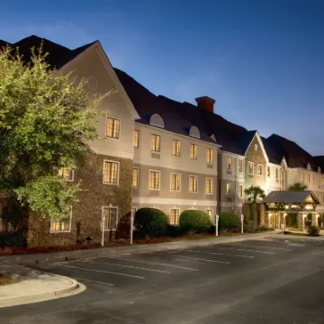 Staybridge Suites 默特爾比奇的夢幻海底 鄰近瑞普肯棒球的酒店