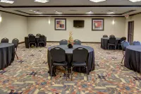 Holiday Inn Express & Suites PARIS by IHG