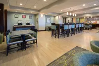 Hampton Inn Visalia - breakfast