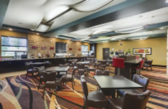 舍伍德帕克公園貝斯特韋斯特優質套房酒店