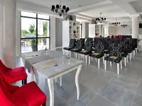 White Rock Castle Suite Hotel & Spa