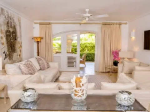 Sugar Breeze #B106 - by ZenBreak Hotéis em Mount Standfast