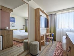 Hampton by Hilton Lyon Airport