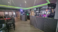 The Avenue Hotel - bar