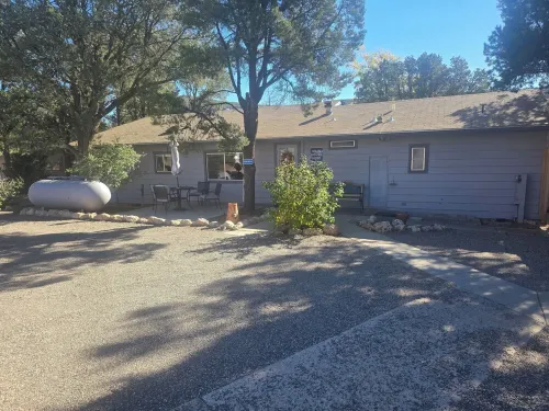 Javelina Heaven- Secluded-Private Trail-King Beds-Wildlife Hoteles en Village of Oak Creek