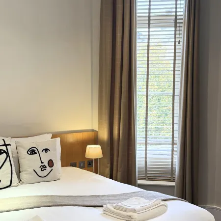 Kula London - Kensington Отели рядом с достопримечательностью «Хаммерсмит и Фулхэм»