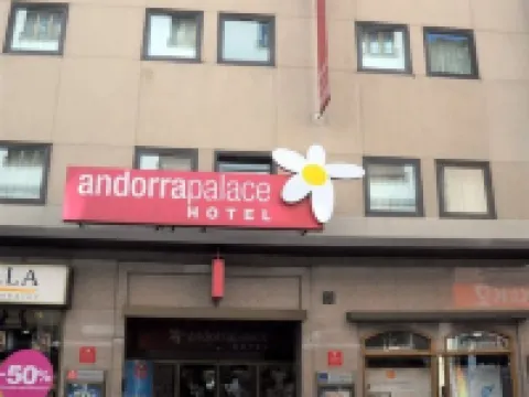 安道爾宮飯店 聖埃斯特維教堂附近的飯店
