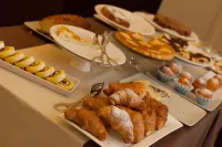 Hotel Alibi - breakfast