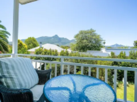 オウデ ベルグ ゲストハウス ジョージのホテル