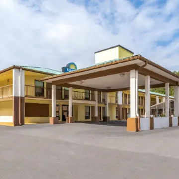 Days Inn by Wyndham Murphy