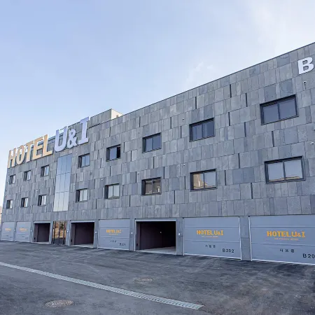 Paju U&I Self Check-in Hotel Отели рядом с достопримечательностью «Аутлет-центр Paju Premium»
