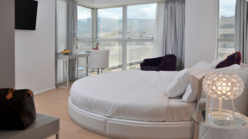 Athenaeum Grand Hotel