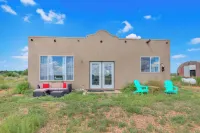Starry Sky + Serene Setting: Rural New Mexico Gem - Apartments