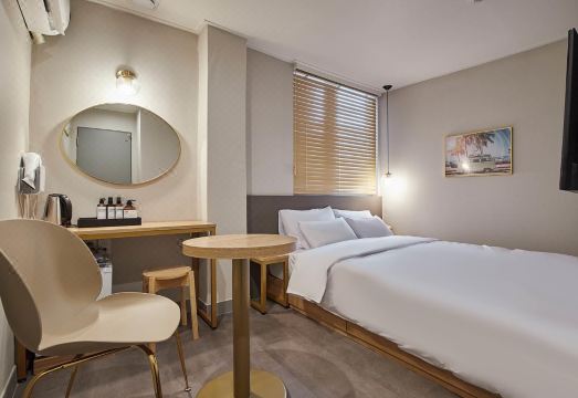 영등포 코코 객실 전경