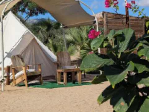 ラ ウィンドウ グランピング ラパスのホテル