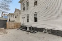 1 Mi to Dtwn: Pet-friendly Providence Apt w/ Yard - 2-Star