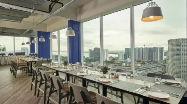 Shama Suasana Johor Bahru (Formerly known as Suasana All Suites Hotels Johor Bahru) Отели рядом с достопримечательностью «JB Mariamman Temple»