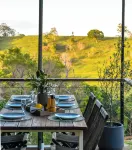 Doomben Ridge Farm House
