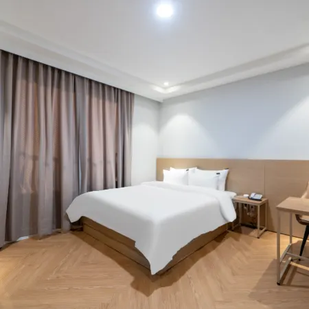 Nonsan Titanic Motel
