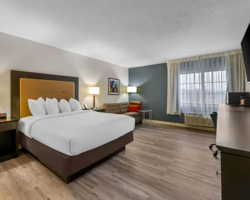 Quality Inn Brewerton - Syracuse Oneida Lake Area Hotels in Cicero