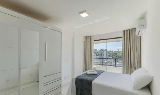 Fully Equipped Apartments in Building with Pool 400m from the Beach - Pzo