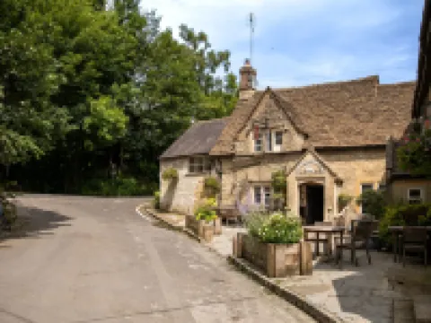The White Hart Ford Hotels in Chippenham