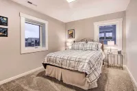 Updated Helena Condo - Walk to Downtown Spots - 3 estrellas
