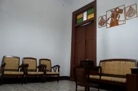Omah Kuwitan, Traditional Java Home & Hospitality