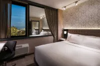 Aliz Hotel Times Square - balcón