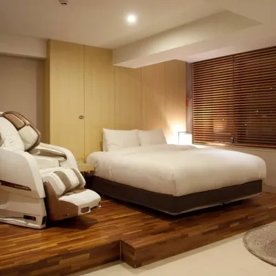 Top Cloud Hotel Suwon Hotels near Mansuk Park