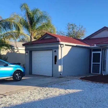 Endless summer in beautiful house with heated pool