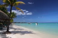 Beachfront apartment in Trou aux Biches - 2-Star