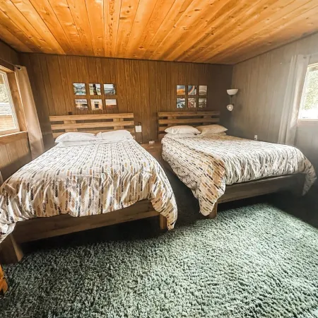 Croll Cabins-Peterson's Porch- #6 at Vallecito Lake. Amazing Views, Pet Friendly