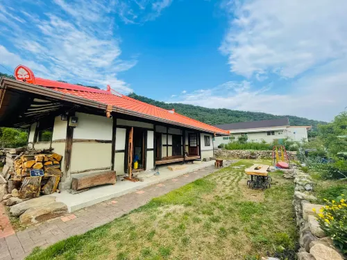 Namwon Geumtan Gaok - 膳食民宿