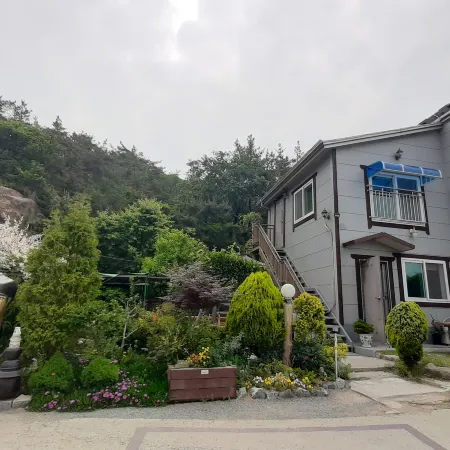 Seosan Noeulgil Pension