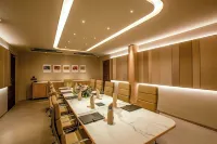 Purple Elephant Luxury Business Hotel