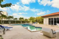 Sunset Residence Eagle Beach w/ King Bed - ビーチサイド