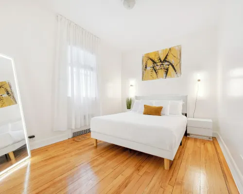 Spacious 3BR Luxe Escape near NYC Hotels in Yonkers