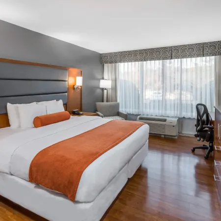 Wyndham Garden Greensboro