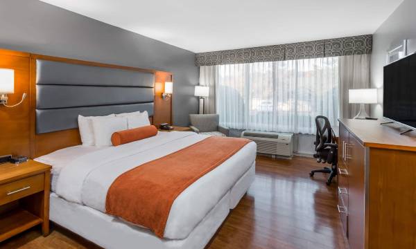 Wyndham Garden Greensboro