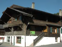 Chalet la Griotte Hotels in Aigle