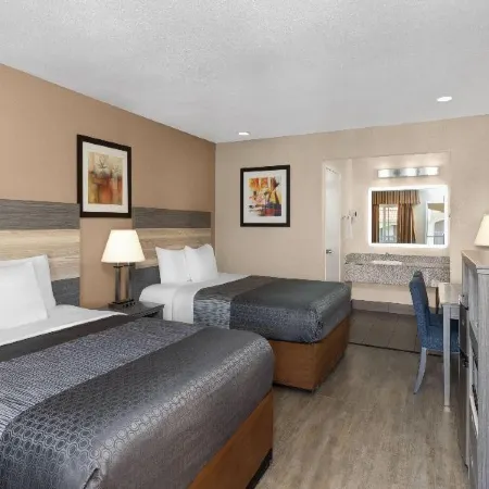 Travelodge by Wyndham Banning CA Near Casino/Outlet Mall