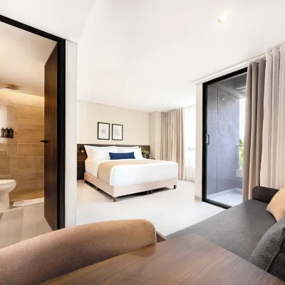 Laureles Selection Suites Hotels near بيلين بارك