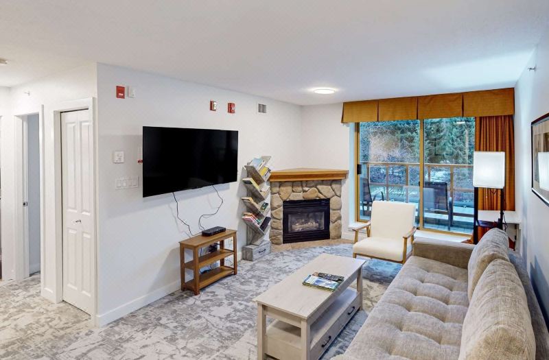 Cascade Lodge