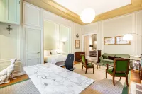 GuestReady - Family Heaven Near Arc de Triomphe Hotels in Paris