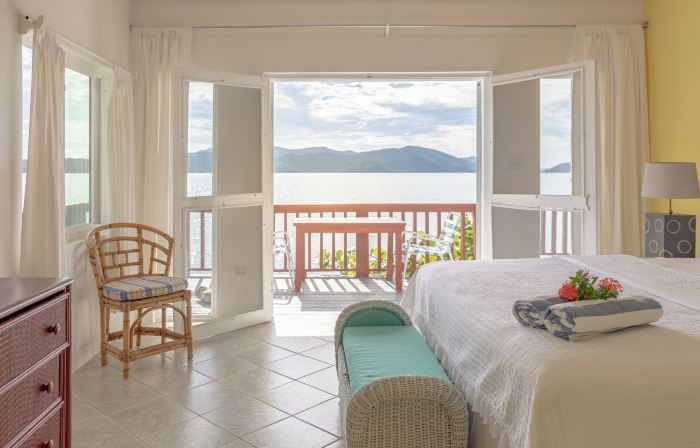 Fort Recovery Beachfront Villa & Suites Hotel