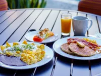 Holiday Inn Express & Suites ENSENADA CENTRO by IHG Ξενοδοχεία στην πόλη Ensenada