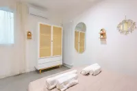 Levante Collection - Condos