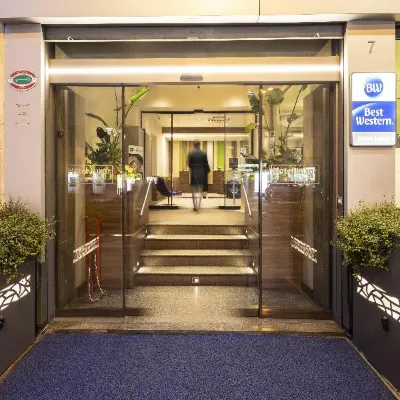 Best Western Hotel Luxor Hotels near Crocetta