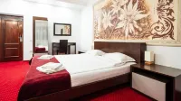 Max International Hotel & Resort - Pet friendly